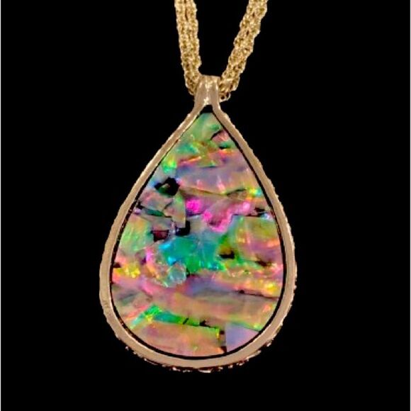 Iridescent Faux Abalone Pendant Opal Mother of Pearl Pear Teardrop Necklace NEW - Picture 1 of 11